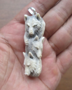 Wolf Carved Bone Pendants 002